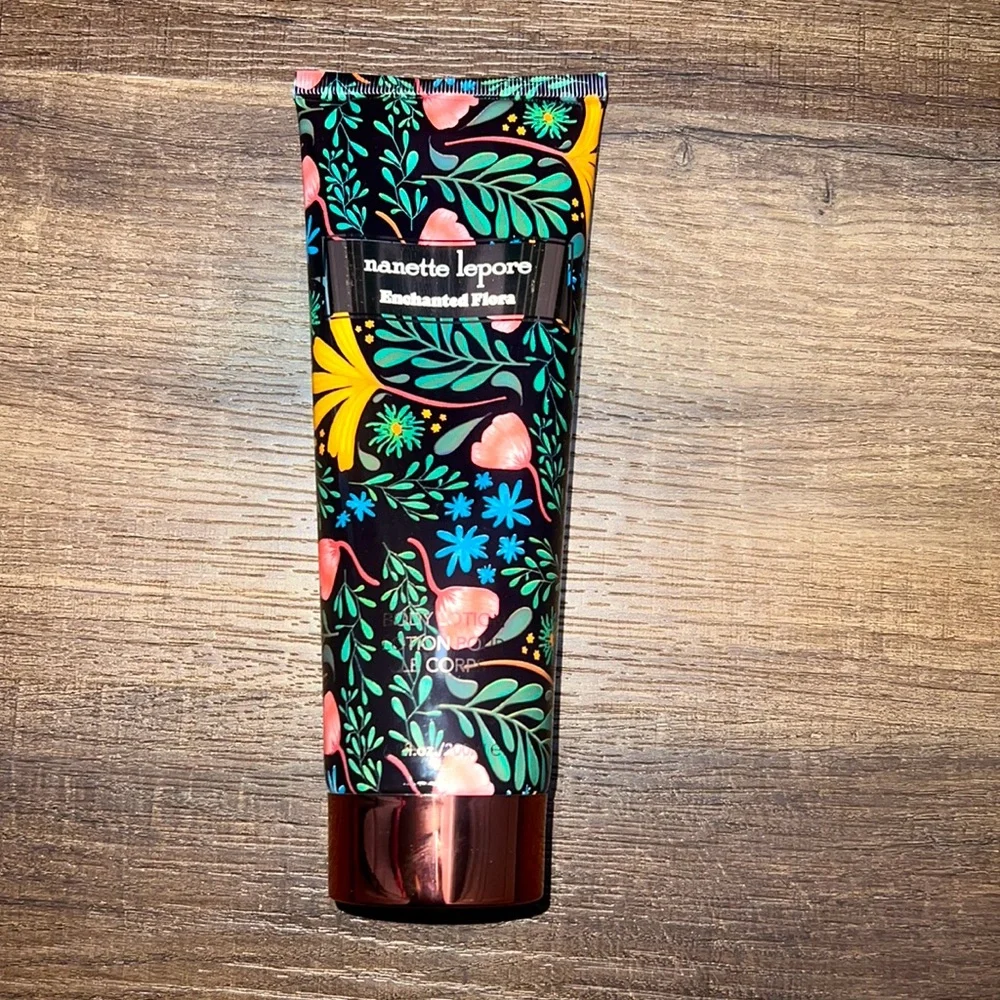 New! Nanette Lepore Enchanted Flora Body Lotion
